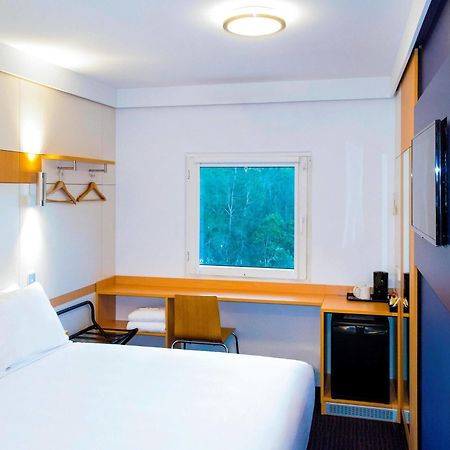 Ibis Budget - Госфорд Экстерьер фото