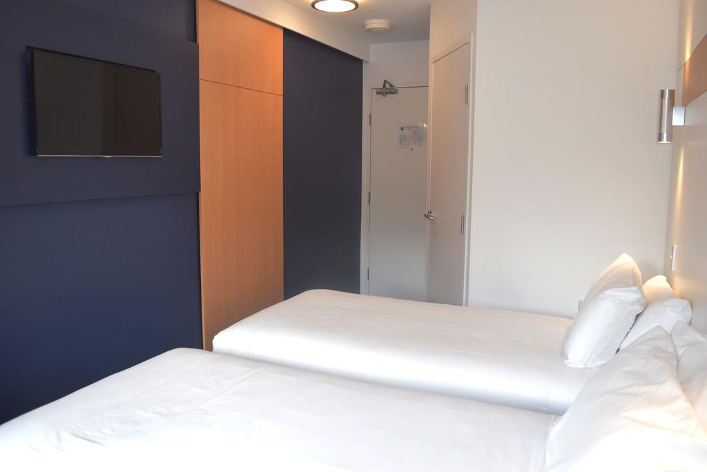 Ibis Budget - Госфорд Экстерьер фото