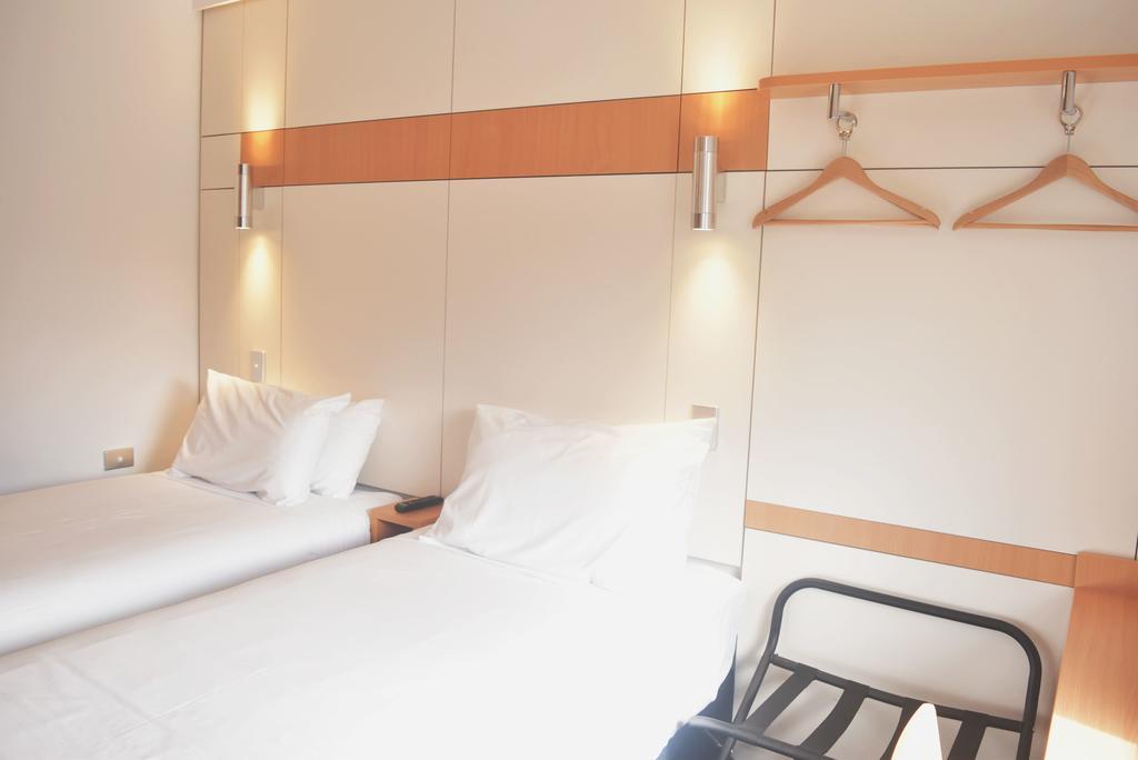 Ibis Budget - Госфорд Экстерьер фото