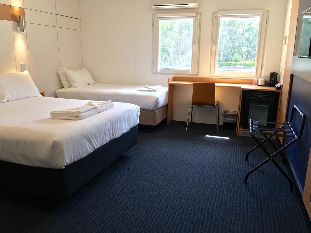 Ibis Budget - Госфорд Экстерьер фото
