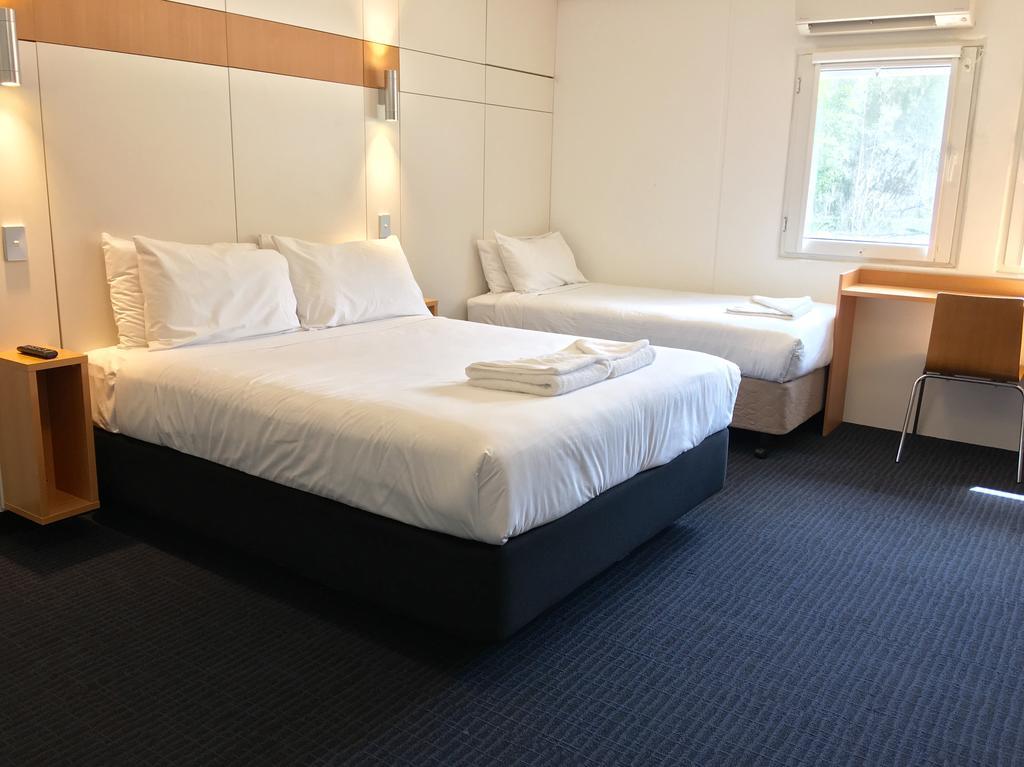 Ibis Budget - Госфорд Экстерьер фото