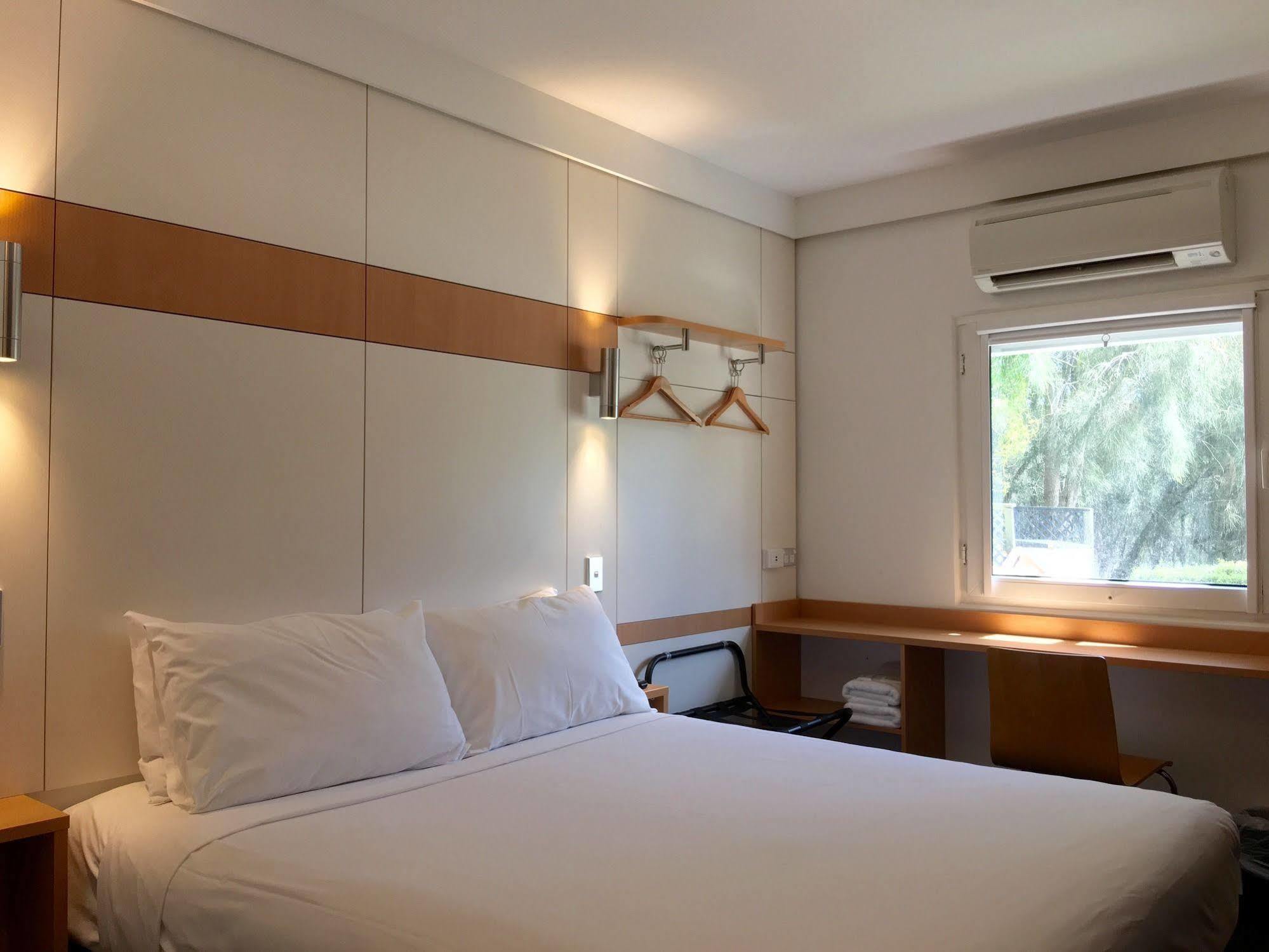 Ibis Budget - Госфорд Экстерьер фото
