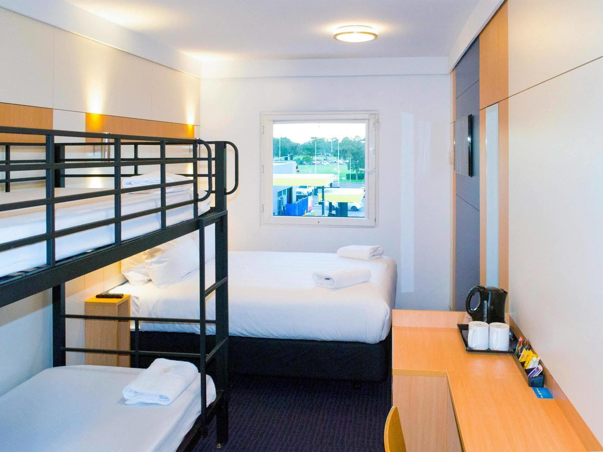 Ibis Budget - Госфорд Экстерьер фото